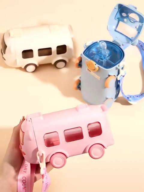 School Bus Design Kids Water Bottle With Strap 600ml